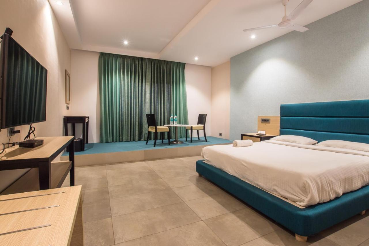 Siesta Star T. Nagar Ξενοδοχείο Τσενάι Εξωτερικό φωτογραφία